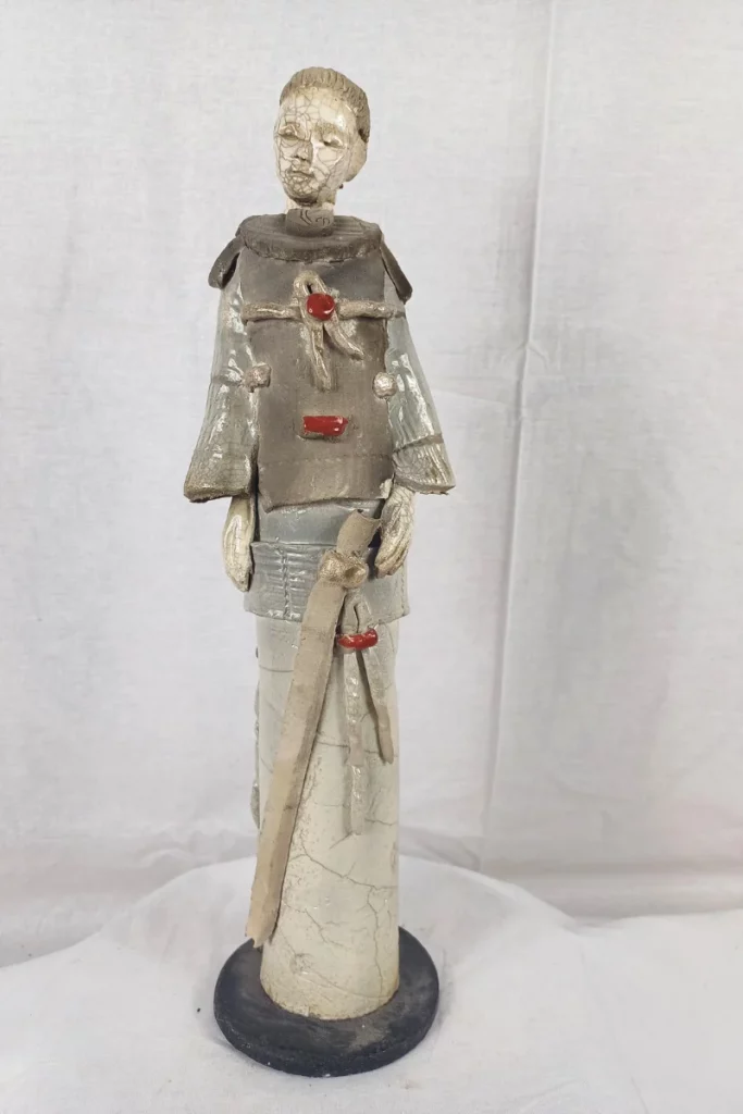 5 Sculpture unique geisha rouge gard Française