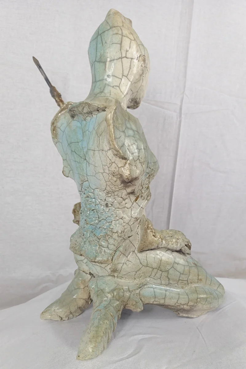 art sculpture guerrière