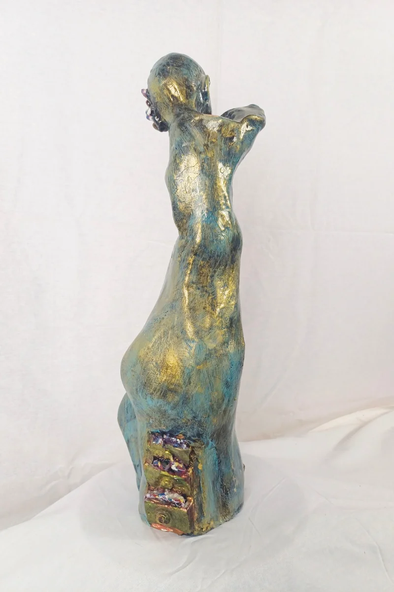 Sculpteur France femme nue